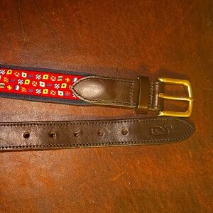Vineyard Vines belt